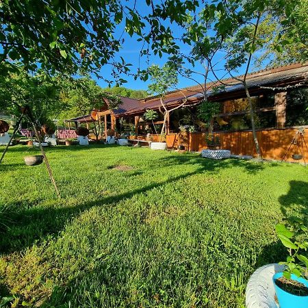 Langa Stana Hotel Curtea de Argeş Екстериор снимка
