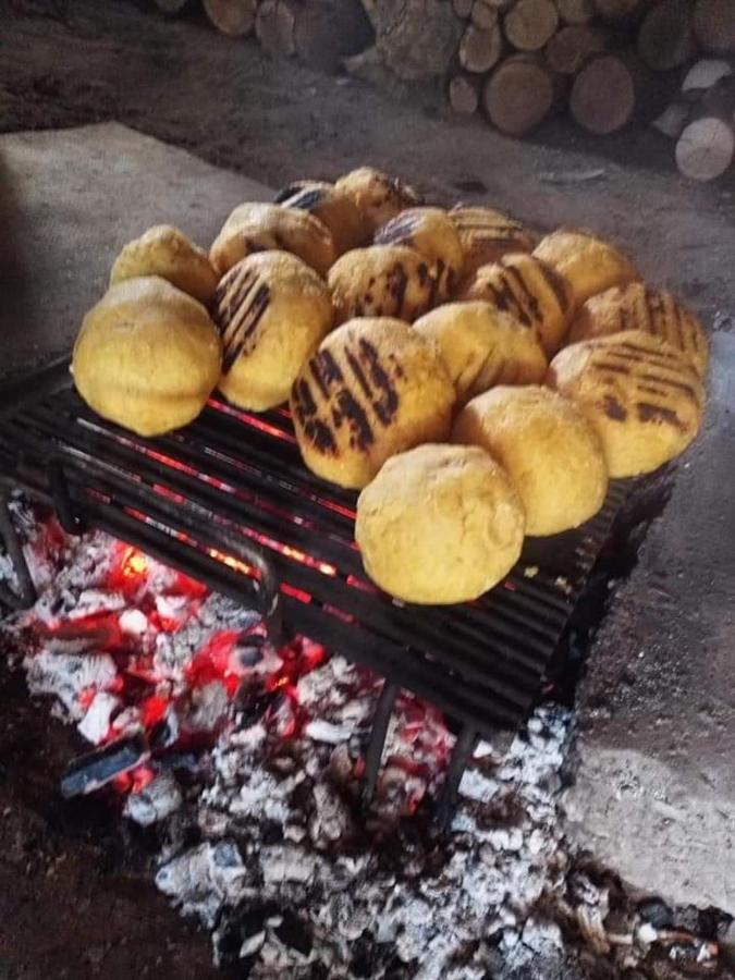 Langa Stana Hotel Curtea de Argeş Екстериор снимка