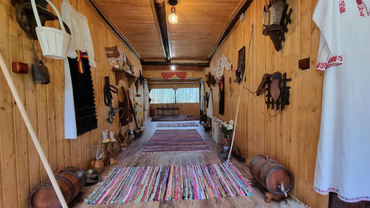 Langa Stana Hotel Curtea de Argeş Екстериор снимка
