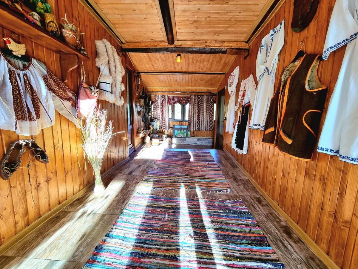 Langa Stana Hotel Curtea de Argeş Екстериор снимка