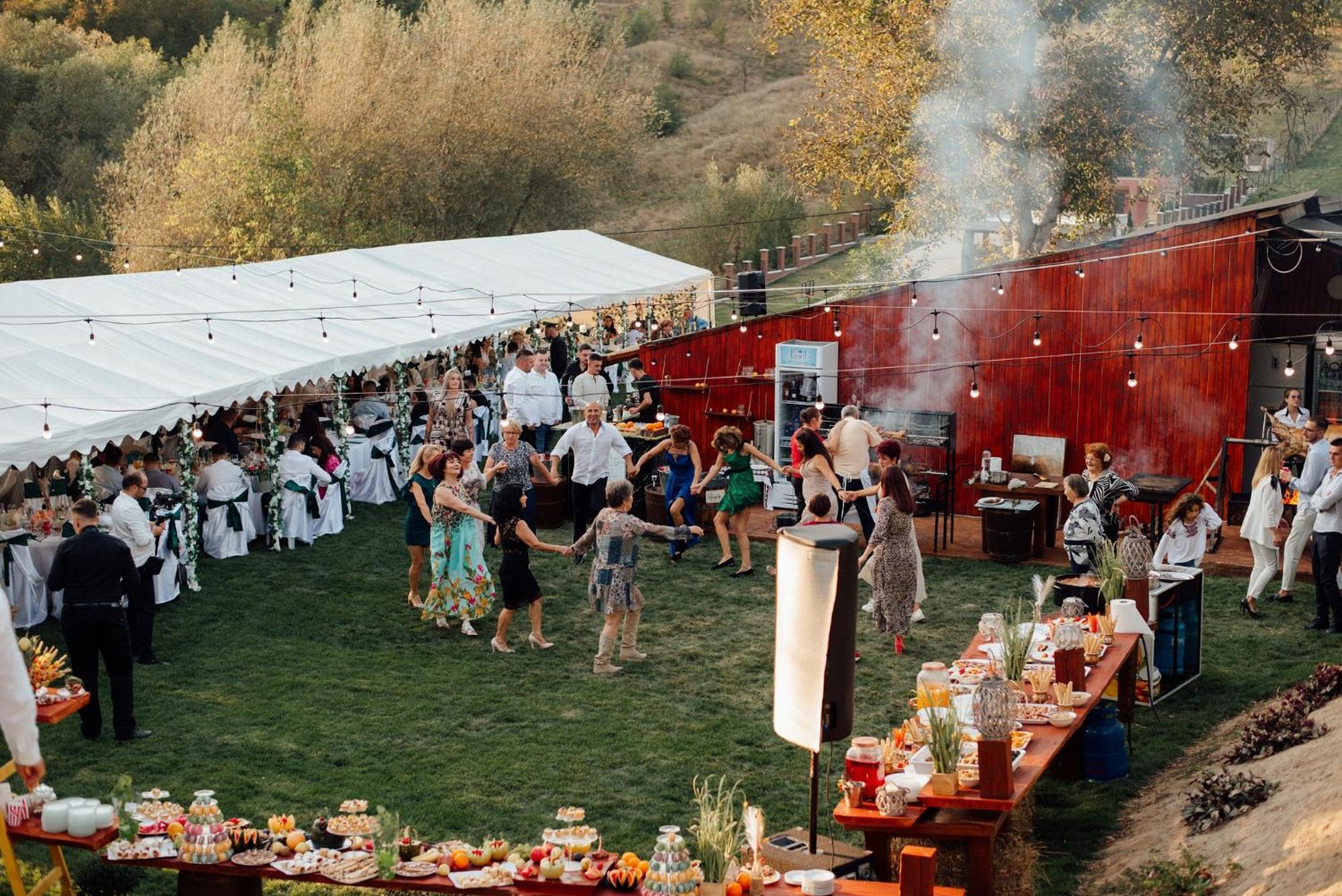 Langa Stana Hotel Curtea de Argeş Екстериор снимка